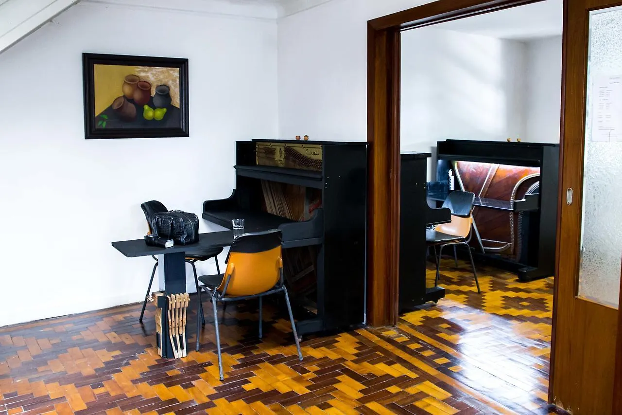 Piano B&B + Coworking Порту-Алегри